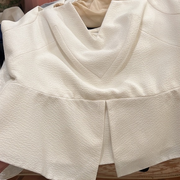 Black halo size 8 top white cut out tank - Picture 5 of 5